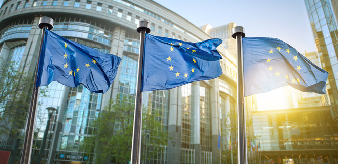 Позволят легче путешествовать. Страны ЕС согласились ввести COVID-паспорта – Reuters - Фото