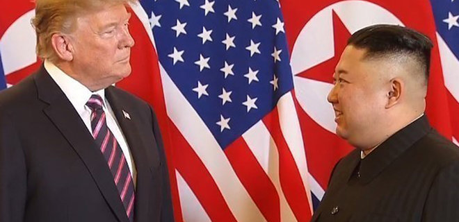 Трамп просил Ким Чен Ына передать Штатам ядерное оружие - Reuters - Фото