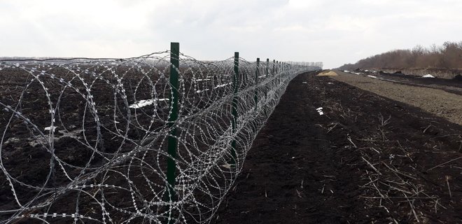 В Госпогранслужбе показали, как укрепляют границу с Россией: фото - Фото