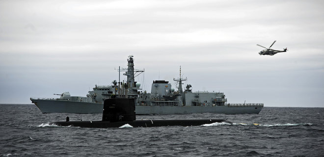 В Черном море могут появиться подводные лодки НАТО - Фото