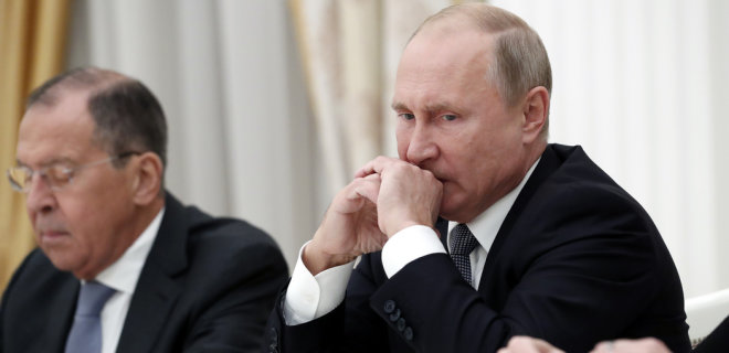 У вузькому колі Путін визнав провал свого плану бліцкригу, про який не знали навіть у Кремлі – FT - Фото