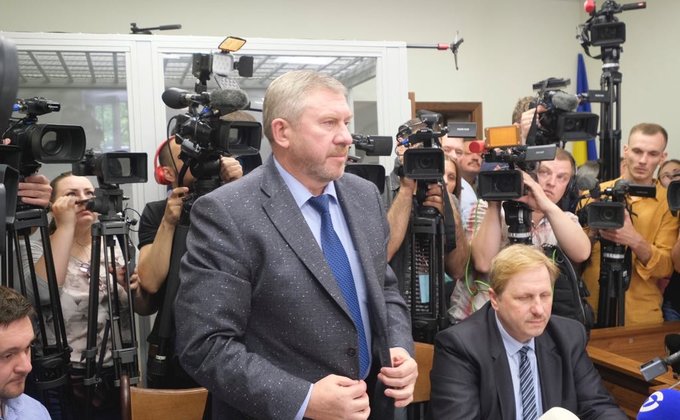 Суд арестовал экс-командующего Нацгвардией Юрия Аллерова: фото