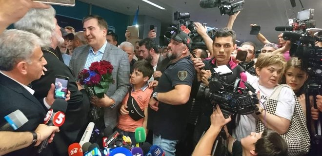 Саакашвили вернулся в Украину - Фото