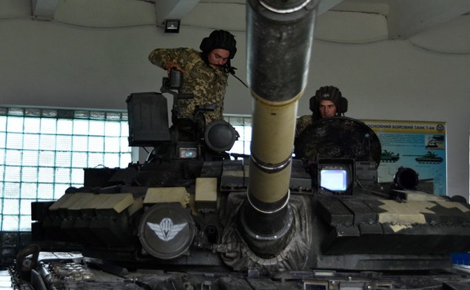 ВСУ показали, как готовят танкистов: фото
