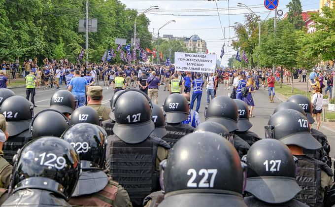 Восьмитысячный КиевПрайд: как это было - фото