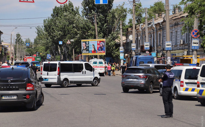 Освобождение заложниц в Одессе: стали известны подробности - фото