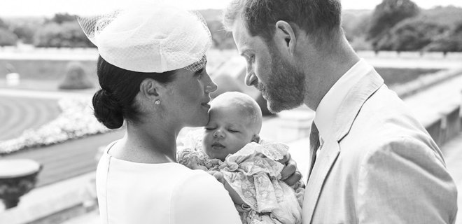 Меган Маркл и принц Гарри покрестили сына: фото - Фото