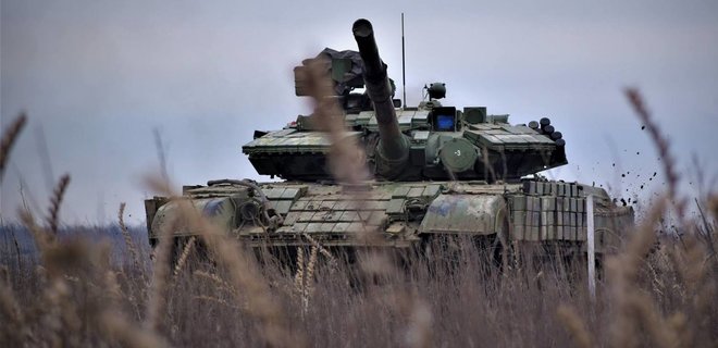ВСУ передали крупную партию танков - Фото