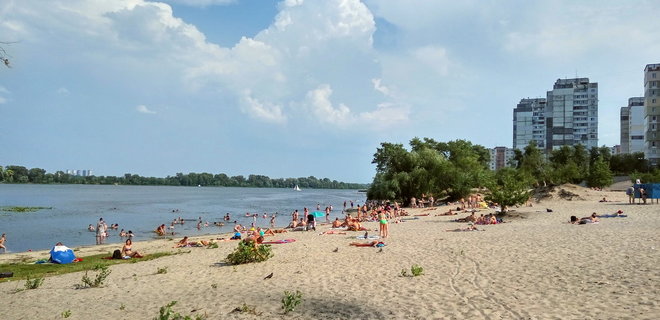 В Киеве разрешили купаться на пляжах - Фото