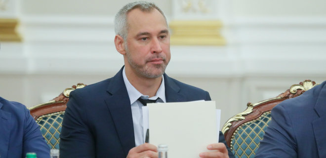 Верховная Рада назначила внеочередное заседание для увольнения Рябошапки - Фото