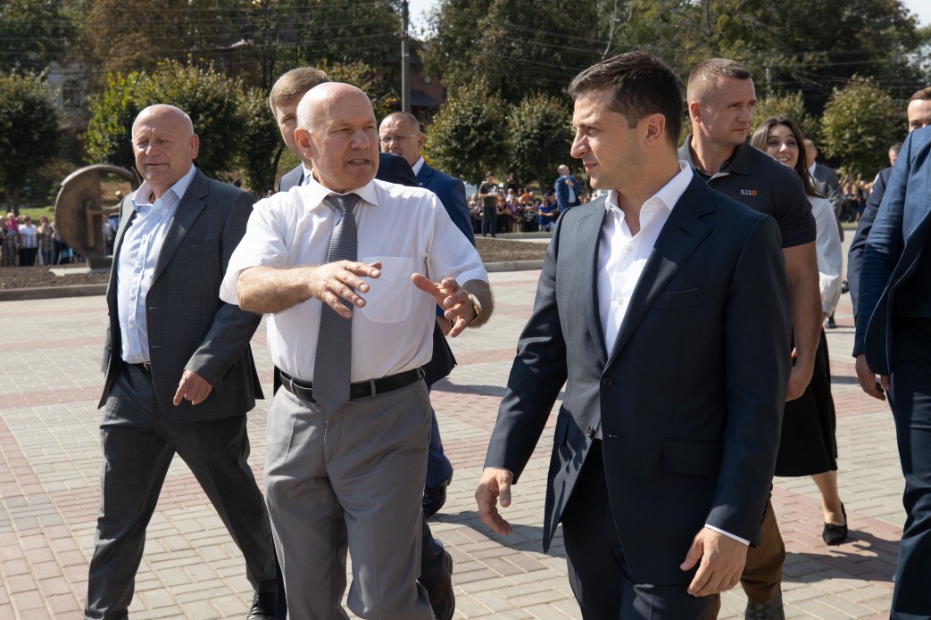 Ректор Острожской академии предложил Зеленскому дешевые кадры