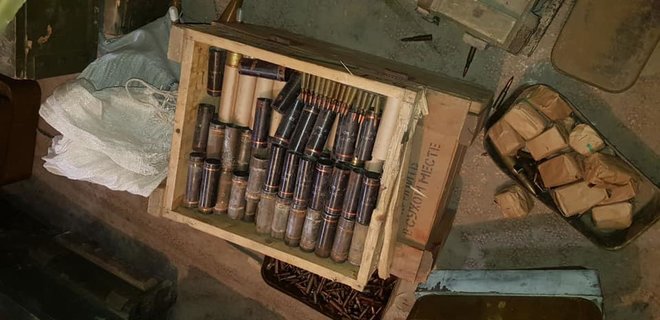 В Донбассе три добробата сдали оружие Нацполиции: фото, видео - Фото