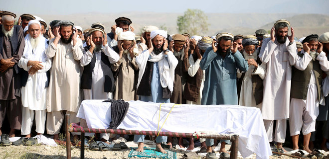 Удар дрона США убил 30 работников фермы в Афганистане - Reuters - Фото