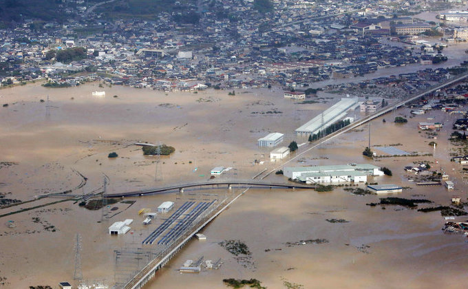 Мощный тайфун Хагибис в Японии: погибли 19 человек - фото, видео