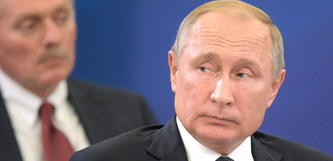 Кремль о санкциях от Украины: Мешают проведению встречи Путина и Зеленского - Фото