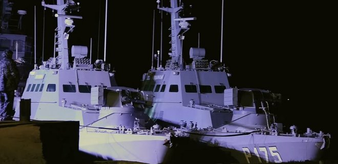 Что россияне украли и разбили на украинских кораблях ВМС: список - Фото