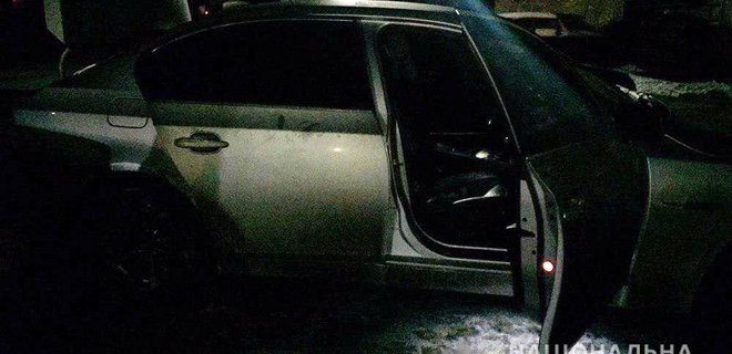 На Донбассе обстреляли автомобиль: нападавших задержали - фото - Фото