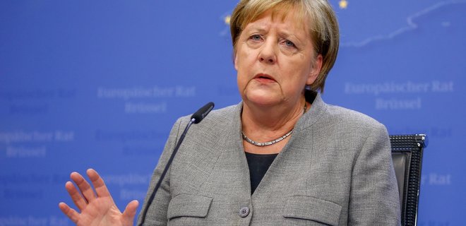 Меркель два дня подряд звонит Путину: призывает продвигать нормандский формат - Фото