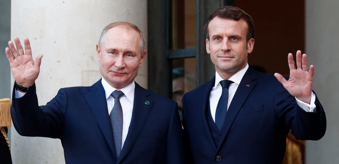 Макрон – Путіну: Франція хоче більш довірчих відносин ЄС із Росією - Фото