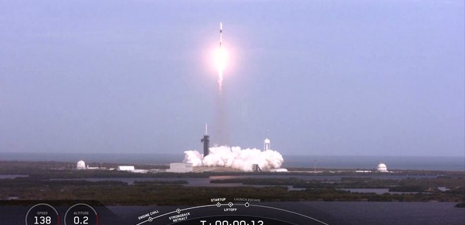 SpaceX взорвала ракету Falcon 9 на испытаниях Dragon Crew: видео - Фото