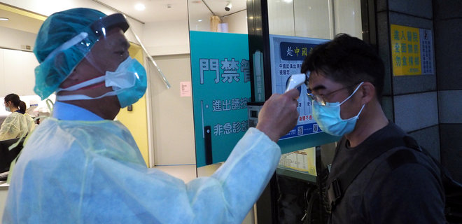 Коронавирус. ВОЗ не рекомендует эвакуацию иностранцев из Китая - Фото