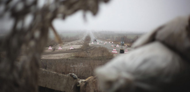 Война на Донбассе. Боевики третий день не дают Украине искать раненого военного - Фото