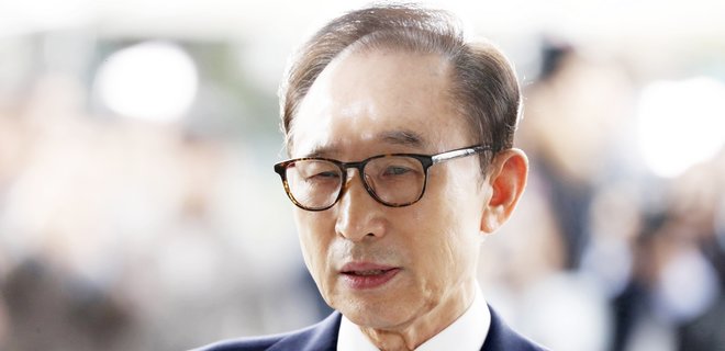 В Южной Корее посадили бывшего президента: дали 17 лет - Фото