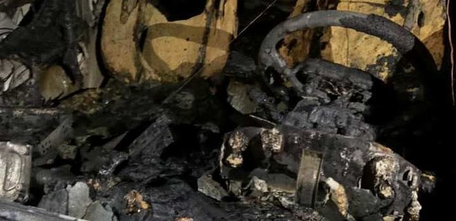 Ночью неизвестные сожгли автомобиль и.о главы Госэкоинспекции: фото - Фото