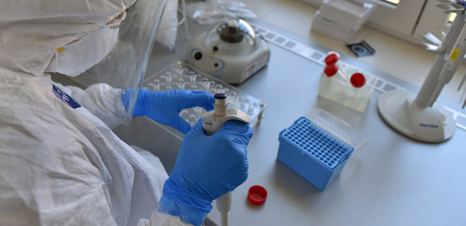 В Мариуполе – вспышка коронавируса среди медиков в облбольнице - Фото