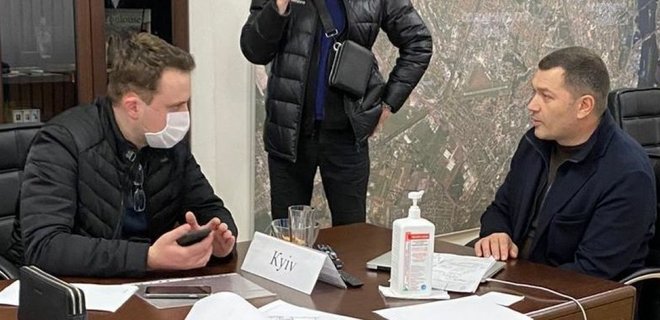 СБУ документирует причастность к взятке первого зама мэра Киева Поворозника - Фото