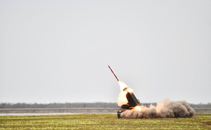 ВСУ испытали на дальность новые ракетные снаряды "Тайфун-1": фоторепортаж
