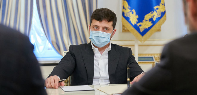 Украинцы разделились поровну в оценке года президентства Зеленского — опрос КМИС - Фото