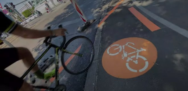 Города мира перестраивают транспортные системы: приоритет - велосипедистам - Фото