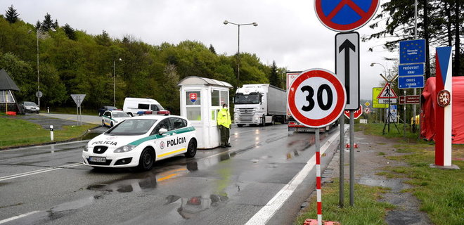 Ослабление карантина. Польша определится с открытием границ до 11 июня - Фото