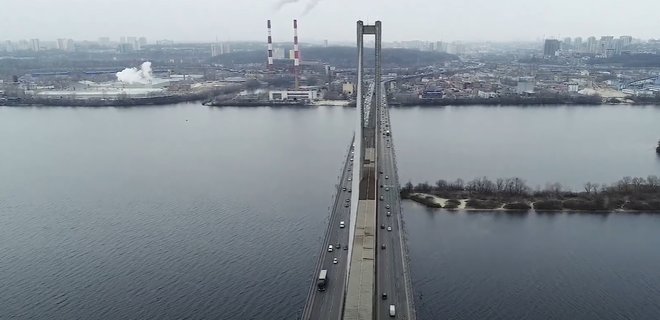 В Киеве для автобусов открывают Южный мост: список маршрутов
 - Фото