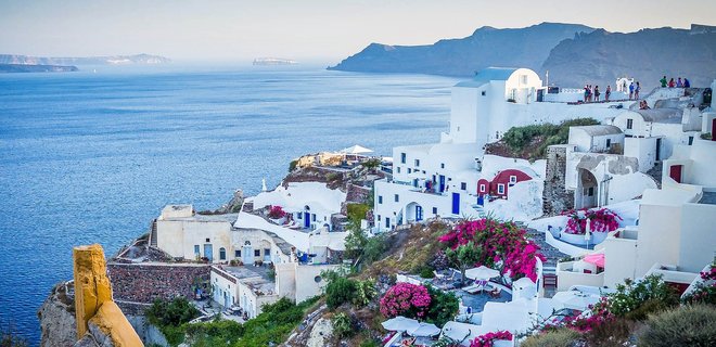 Греция планирует принимать туристов из 29 стран. Украины в этом списке пока нет  - Фото