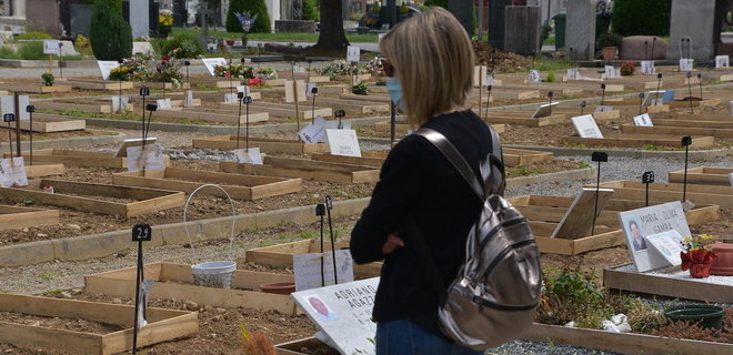 Семьи умерших от COVID-19 в Италии подали иски против государства - Фото