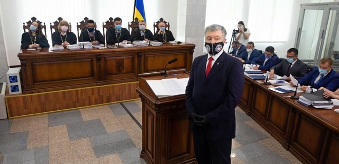 Против Порошенко открыто не меньше 58 уголовных дел – адвокат - Фото