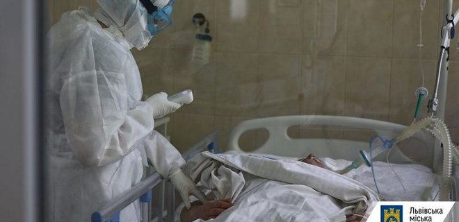 В Закарпатье растет количество тяжелых пациентов с COVID-19 – директор больницы - Фото