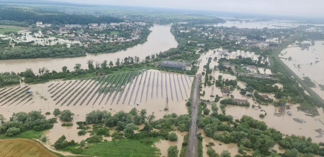 Наводнение в Западной Украине: правительство решило, как преодолеть последствия - Фото