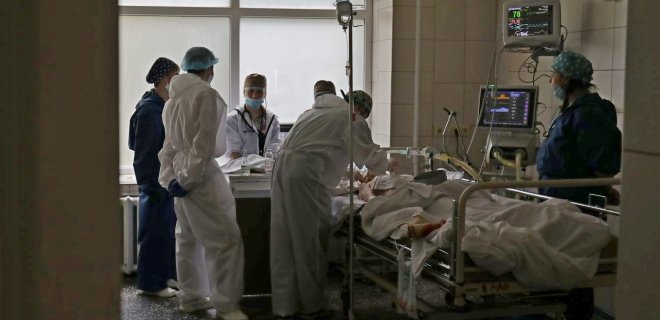 Больницы Ивано-Франковска заполнены, в области пациентов с COVID-19 больше, чем в Киеве - Фото