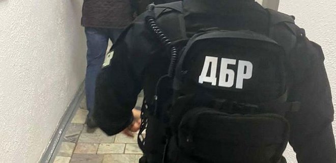 Работника ГБР задержали по подозрению в провокации подкупа - Фото