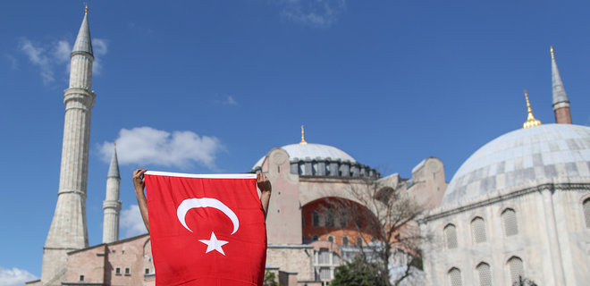Эрдоган подписал указ об изменении статуса музея Айя-София – теперь это мечеть - Фото
