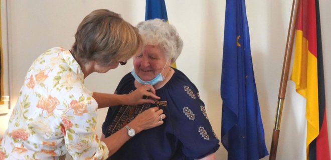 Германия наградила орденом за заслуги украинку, пережившую концлагеря - Фото