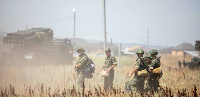 Біля кордонів України зосереджено 75% збройних сил РФ – розвідка США - Фото