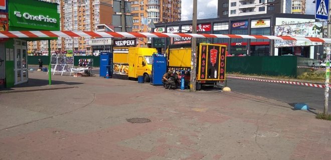 В Киеве на рынке обнаружили и обезвредили взрывные устройства: фото, видео - Фото