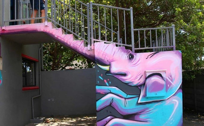 Уличный художник из ЮАР оживляет улицы города при помощи граффити - фоторепортаж