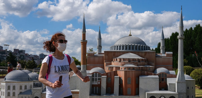 Коронавирус и туризм. Турция не будет ужесточать правила въезда для украинцев - Фото
