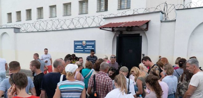 Рассказ задержанных о СИЗО в Минске: Не кормят, бьют, в камере – 50 человек - Фото