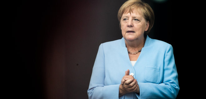 Германия одобрит вакцину AstraZeneca для пожилых – Меркель - Фото